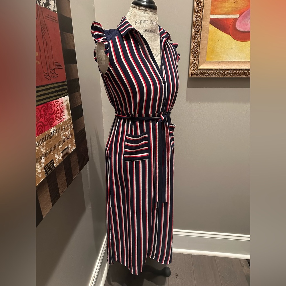 Juniors - Monteau Navy/Red Striped Dress w/Lace Accents EUC - Picture 2 of 11